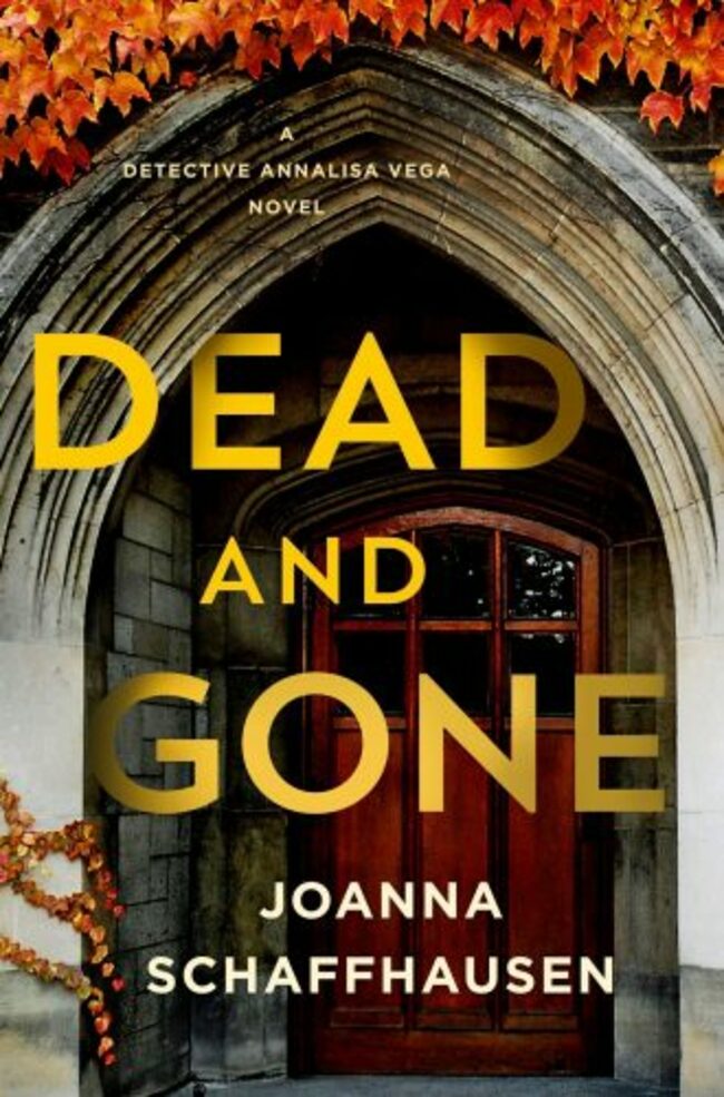 Book Review: A private eye's death sets a Chicago cop on an hairy investigation in ‘Dead and Gone'