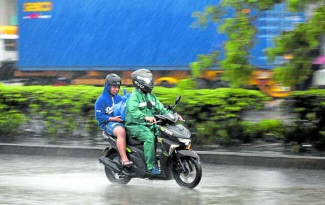 House spots holes in prolonged study on motorcycle taxis