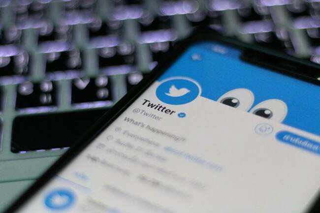 Michigan woman won’t be charged for outing anti-mask nurses on Twitter : news