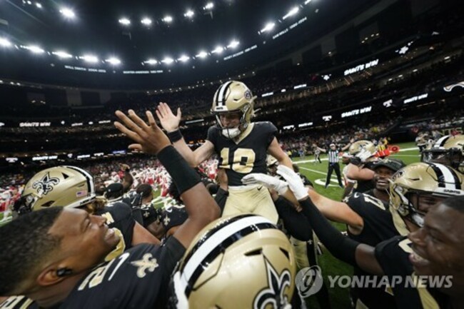 APTOPIX Chiefs Saints Football