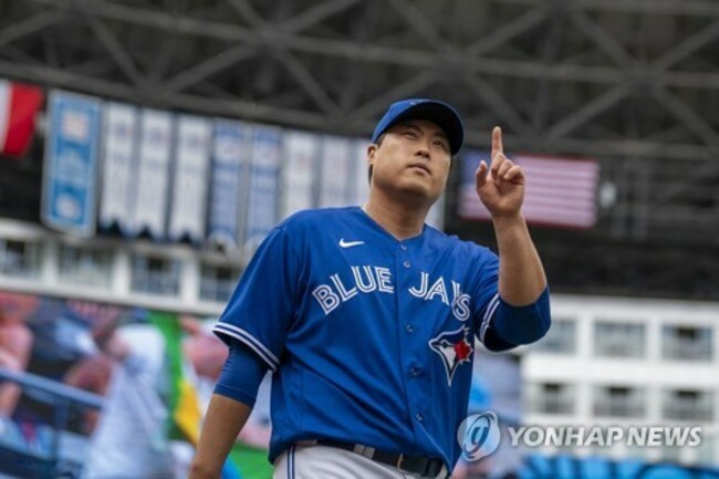 Ryu Hyun-jin channels vintage self to snap Blue Jays' losing streak