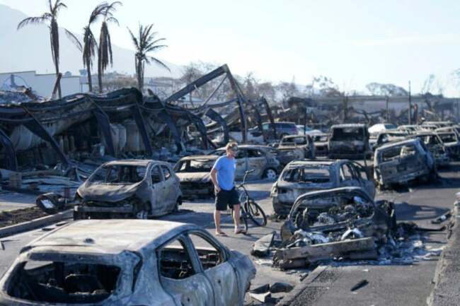 They were alone in a fight to survive. Maui residents had moments to make life-or-death choices