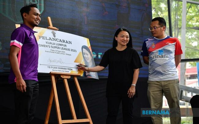 HANNAH DECLINES TO INTERVENE IN BAM-ZII JIA SPAT