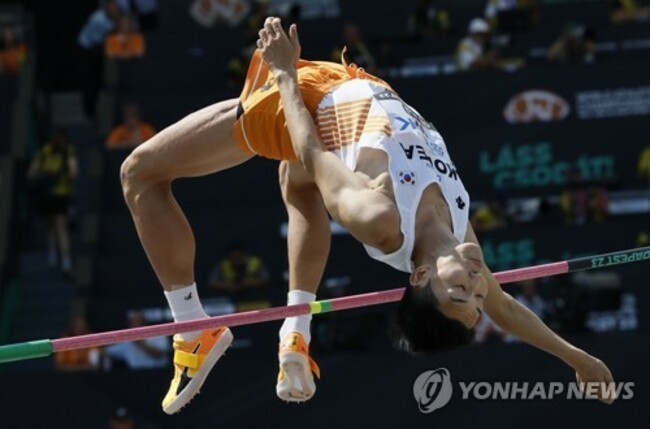 S. Korean high jumper Woo Sang-hyeok qualifies for 2nd straight final at worlds