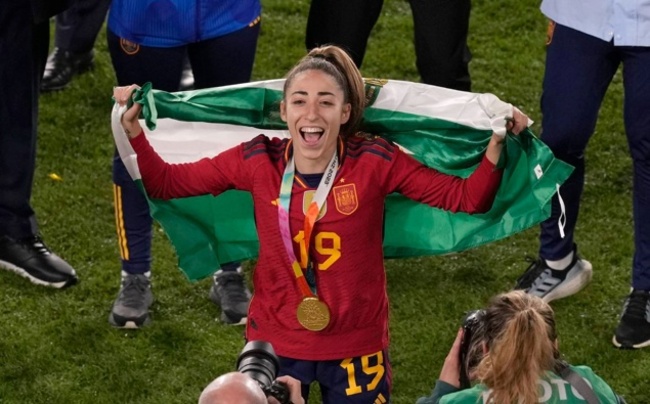 Heartbreak as Spain's match-winning goalscorer told after final her dad has died