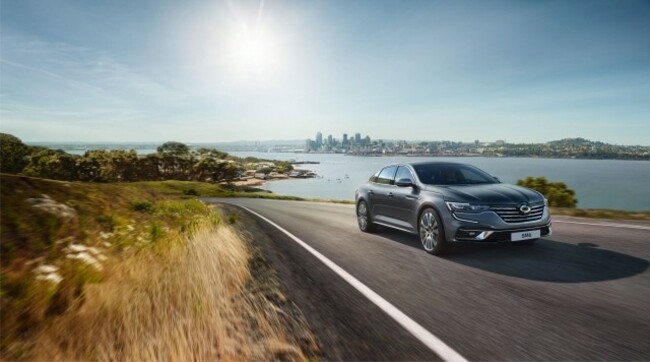 SM6 Feel combines perks of popular Renault sedans