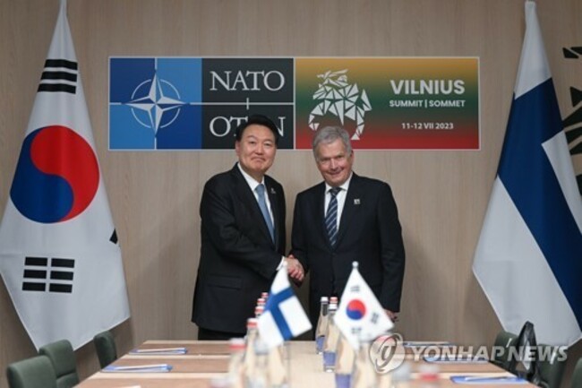 S. Korean, Finnish leaders exchange congratulatory letters marking 50th year of diplomatic ties