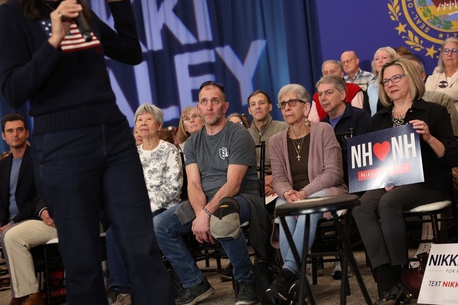 Nobody won the first Republican debate; Fascism is always this pathetic, by the way.