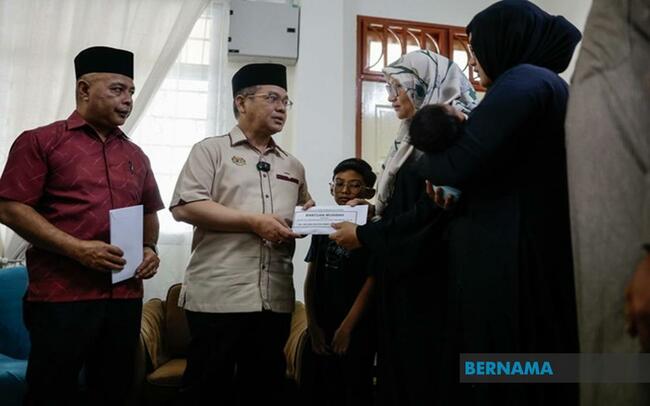 MAIWP COMMITTED TO CONTINUING HELPING THE NEEDY THROUGH "ZIARAH ASNAF" PROGRAMME