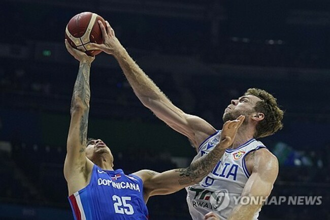 World Cup Italy Dominican Republic Basketball