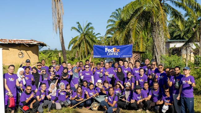FedEx Employees Plant Trees To Build A More Sustainable Future