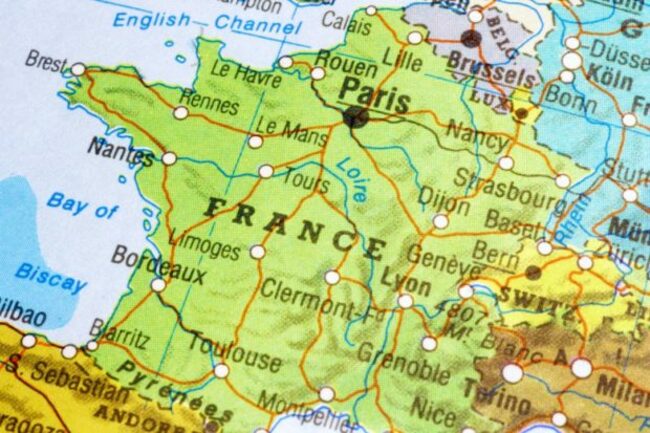 France minister calls for end to cheap flights