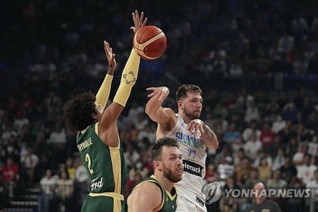 World Cup Slovenia Australia Basketball