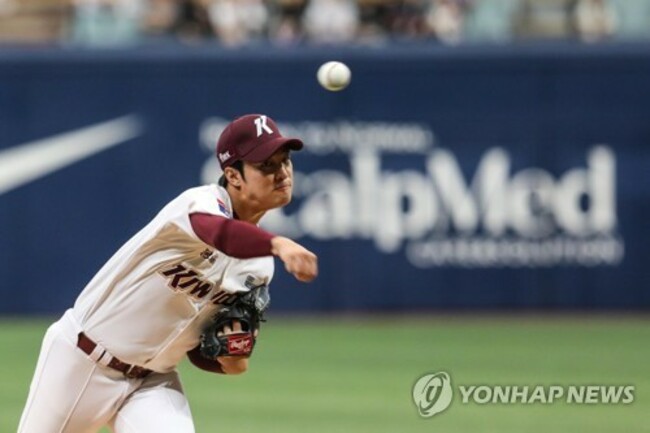 KBO's strikeout leader to undergo season-ending elbow surgery