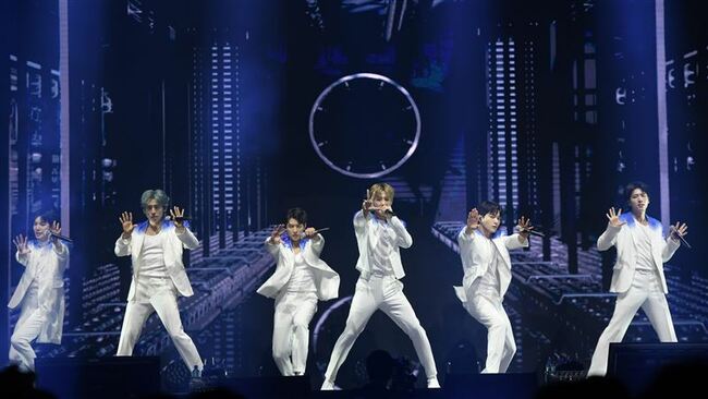 3颱共舞就會發！INFINITE時隔7年合體 獻唱〈The Eye〉回憶殺