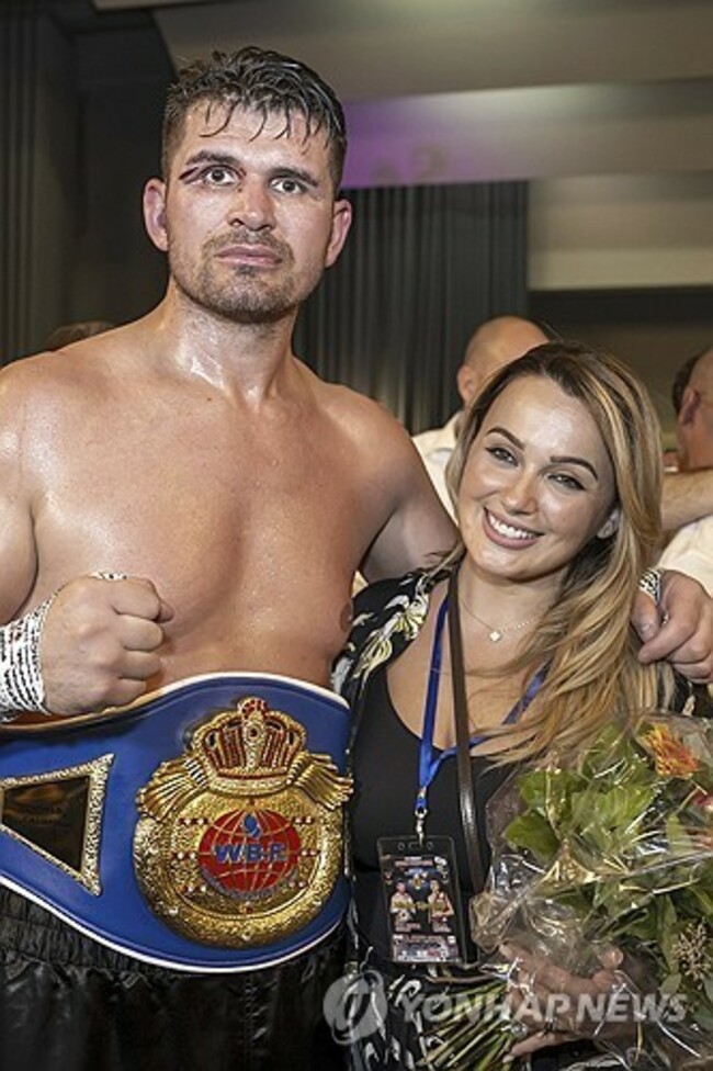 Switzerland WBF World Heavyweight Boxing