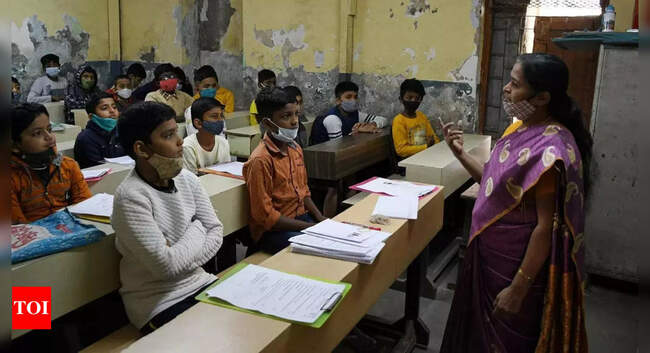 karnataka: Covid-19: Karnataka, Maharashtra & Uttarakhand take steps to reopen some schools