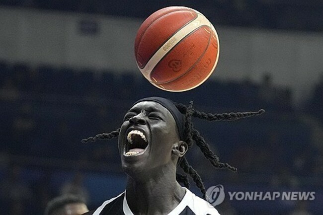 APTOPIX World Cup South Sudan Angola Basketball