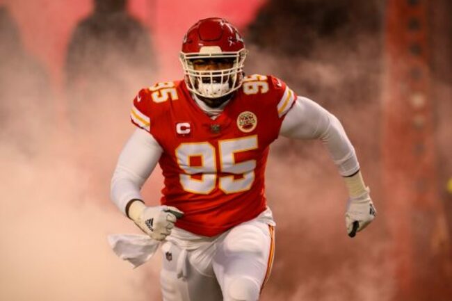 All-Pro DT Chris Jones fails to report to Chiefs for start of regular-season game prep