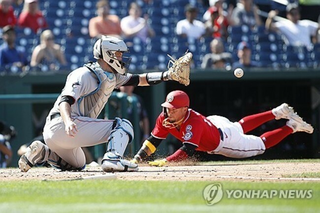APTOPIX Marlins Nationals Baseball