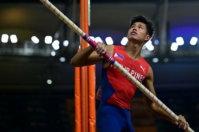 EJ Obiena bounces back, wins gold at ISTAF Berlin