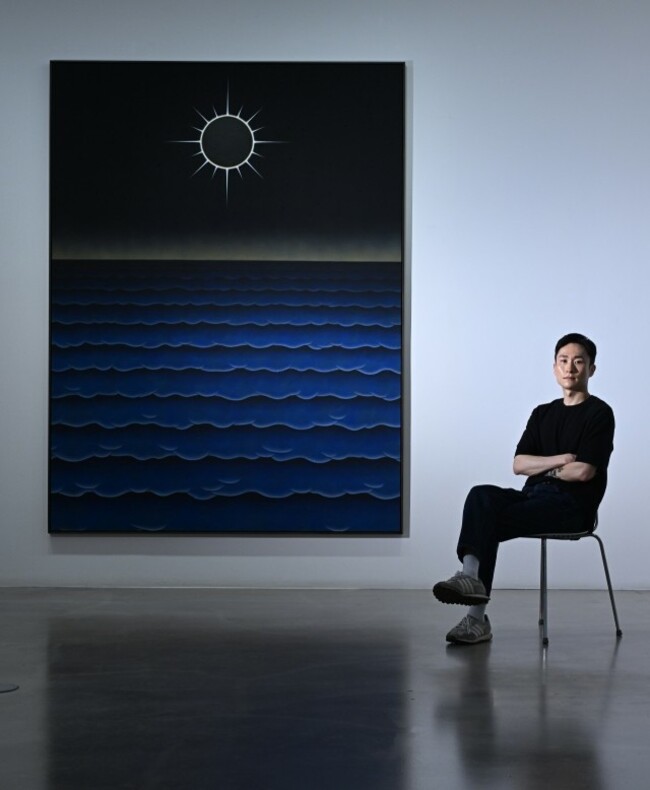 [Korean Artists of Note] Lee Jae-seok muses on power dynamics, natural forces and more