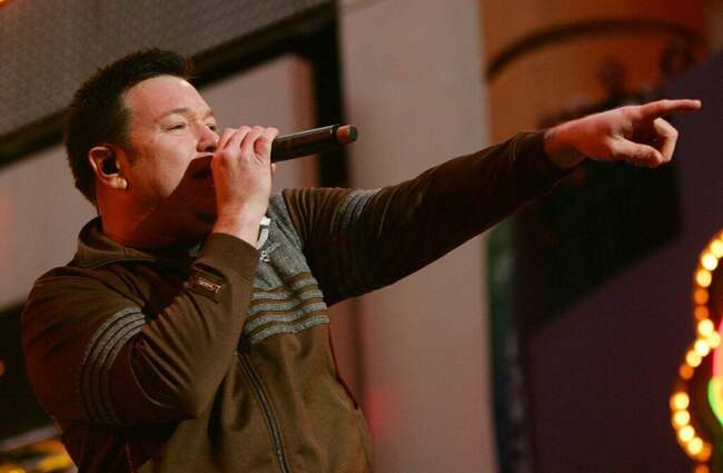 Smash Mouth singer Steve Harwell dead at 56