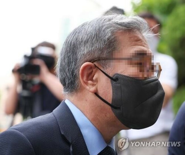 Prosecution seeks arrest warrant for Discovery Asset Management head in fund fraud scandal