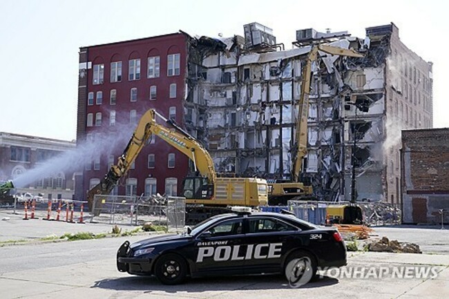Building Collapse Iowa