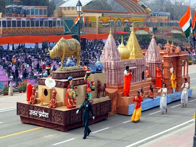 2022 Republic Day Parade: UP bags best tableau award, Maharashtra wins in popular choice category - Jammu Kashmir Latest News