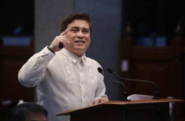 Senate panel tightens seal on secret funds