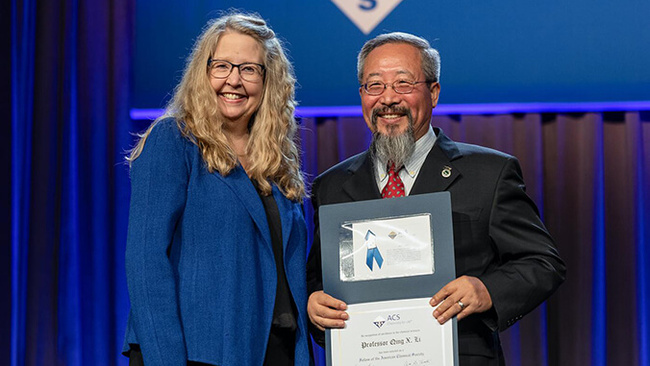CTAHR faculty recognized for agricultural chemistry research ...