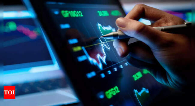 ICICIdirect faces investors' ire over "unprecedented network issue"; resumes service