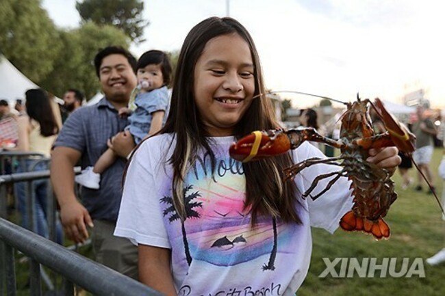 U.S.-CALIFORNIA-LOBSTER FESTIVAL