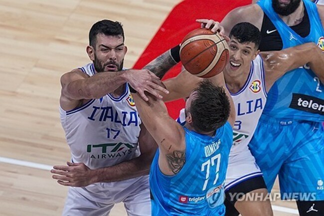 World Cup Italy Slovenia Basketball