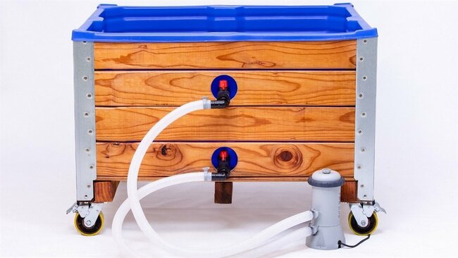 These portable pools – inspired by SA’s wine grape harvests – are making a big splash