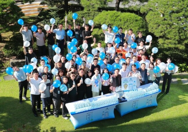 Dong-A Otsuka's mineral water wins Monde Selection gold award