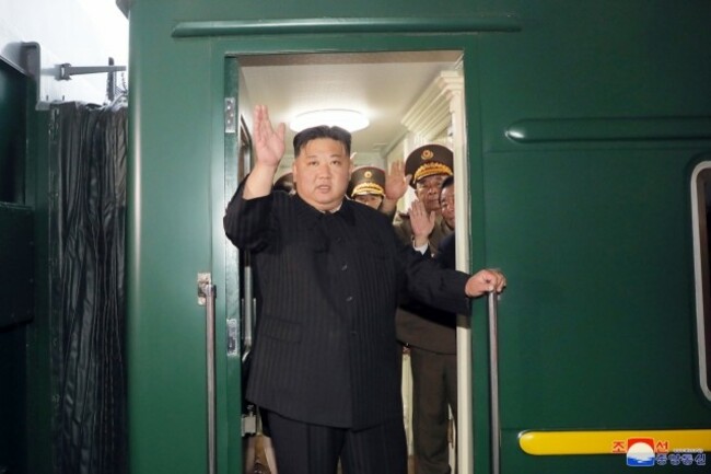 Kim Jong-un flanked by military cadre enters Russia amid US warning