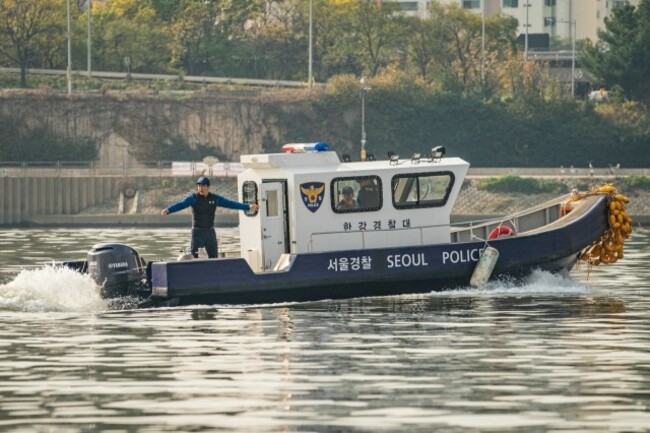 Han River sets the stage for crimes, heroic rescues in 'Han River Police'