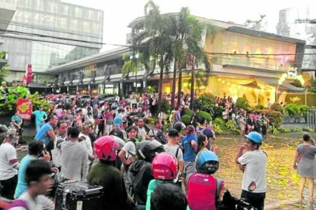 Severe flooding hits 2 Metro Cebu cities