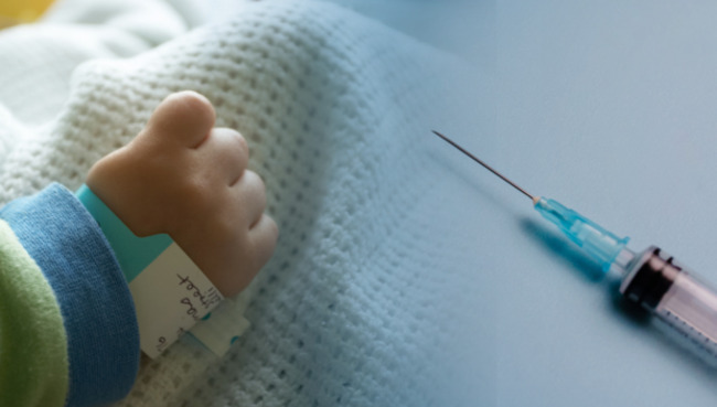Peru doctors save toddler after swallowing eight needles