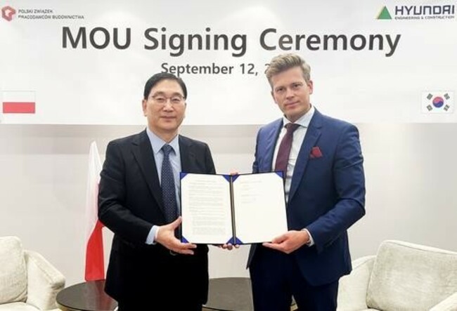 Hyundai E&C signs deals on nuclear power, infrastructure in Poland