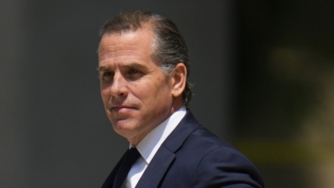 Hunter Biden indicted by federal prosecutors on gun charges
