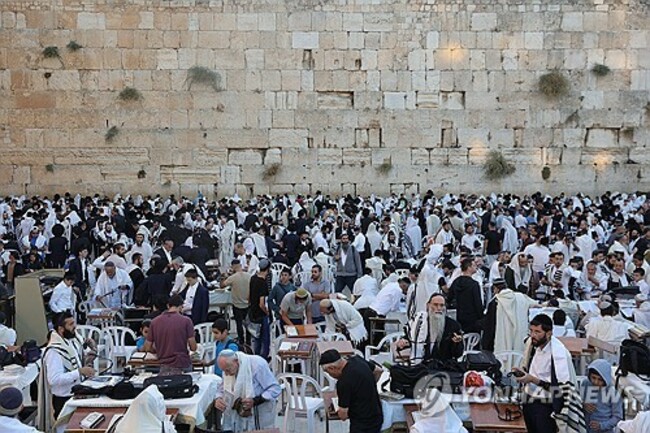 ISRAEL BELIEF JEWISH HOLIDAYS