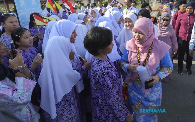 SARAWAK BEST EXAMPLE OF UNITY, CELEBRATES DIVERSITY