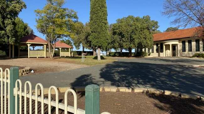 College welcomes teaching incentive