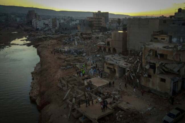 Libya probes dams' collapse after flood that killed over 11,000