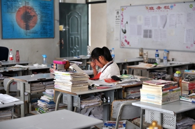 Policies to Take Pressure Off Students in Compulsory Education Backfire, Study Shows