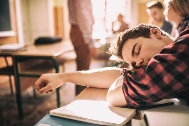 Sleep-Wake Therapy Offers Fresh Hope for Depressed Teens