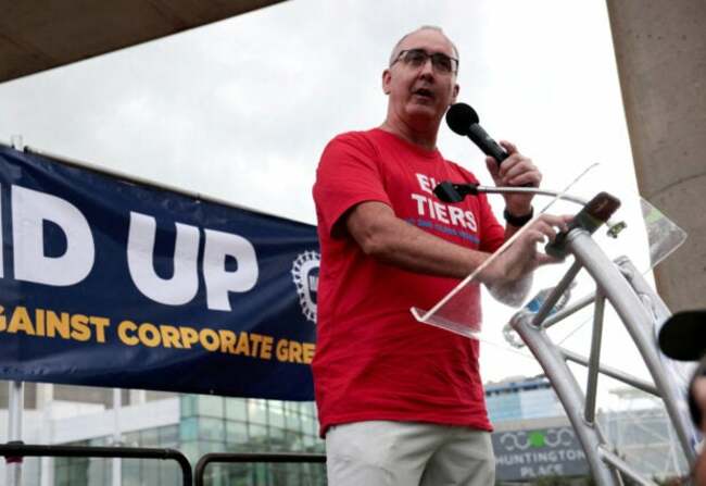 UAW to strike at more US auto plants if no progress made by Friday
